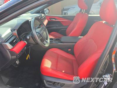 2026 Toyota Camry XSE - zdjęcie 7 z 26 - miniatura