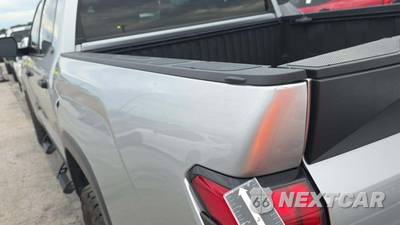 2022 Toyota Tundra SR5 Crew Cab Short Bed - zdjęcie 32 z 39 - miniatura