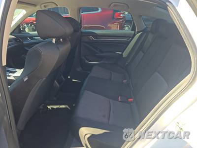 2020 Honda Accord Sedan LX 1.5T - zdjęcie 13 z 48 - miniatura