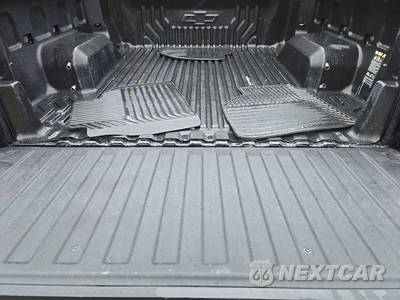 2020 Chevrolet Silverado 1500 RST Crew Cab Short Bed 1SP - zdjęcie 16 z 30 - miniatura