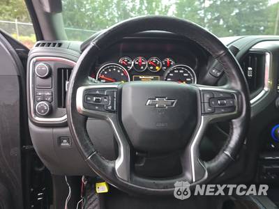 2020 Chevrolet Silverado 1500 RST Crew Cab Short Bed 1SP - zdjęcie 10 z 30 - miniatura