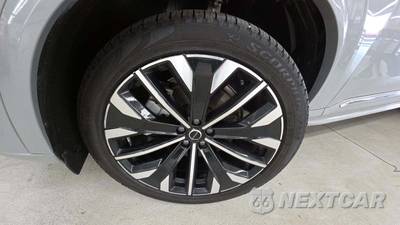 2026 Volvo XC90 B6 Plus 7-Passenger - zdjęcie 30 z 33 - miniatura