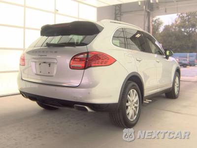 2011 Porsche Cayenne - zdjęcie 4 z 33 - miniatura