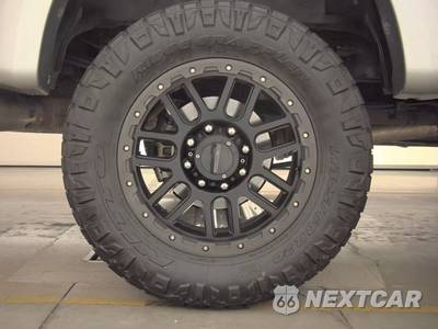 2018 Ford Super Duty F-250 Lariat Crew Cab Medium Bed - zdjęcie 11 z 29 - miniatura