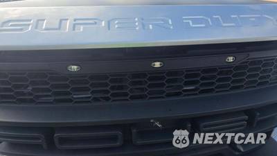 2018 Ford Super Duty F-250 Lariat Crew Cab Medium Bed - zdjęcie 26 z 29 - miniatura