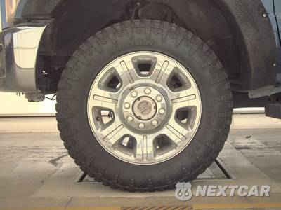2016 Ford Super Duty F-250 Lariat Crew Cab Long Bed - zdjęcie 9 z 37 - miniatura