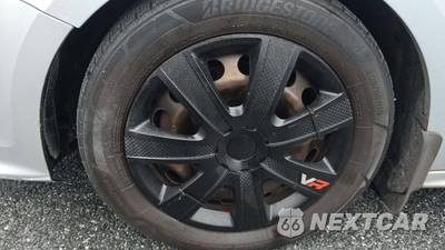2012 Volkswagen Jetta SE Sedan - zdjęcie 37 z 43 - miniatura