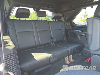 2024 Toyota Sequoia Platinum - zdjęcie 14 z 35 - miniatura