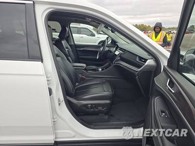 2023 Jeep Grand Cherokee L Limited - zdjęcie 8 z 37 - miniatura