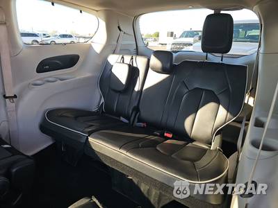 2023 Chrysler Pacifica Limited 121.6" WB - zdjęcie 14 z 36 - miniatura