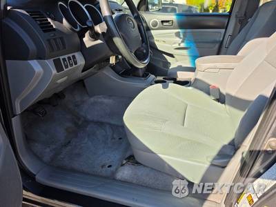 2009 Toyota Tacoma Extended Cab Medium Bed w/Rear Doors - zdjęcie 25 z 63 - miniatura