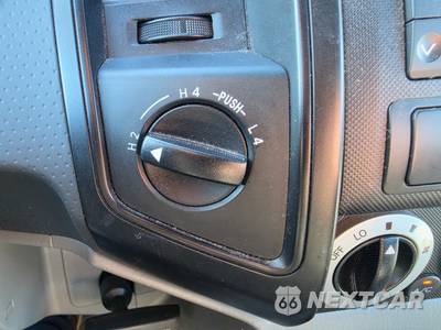 2009 Toyota Tacoma Extended Cab Medium Bed w/Rear Doors - zdjęcie 44 z 63 - miniatura