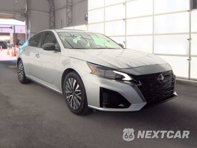 2025 Nissan Altima SV - zdjęcie 3 z 18 - miniatura