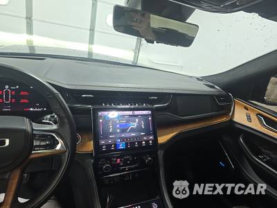 2022 Jeep Grand Cherokee Summit Reserve - zdjęcie 11 z 23 - miniatura