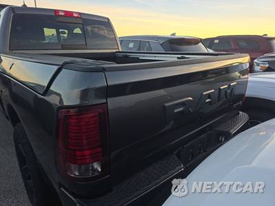 2017 Ram 1500 Night Crew Cab Medium Bed - zdjęcie 36 z 41 - miniatura