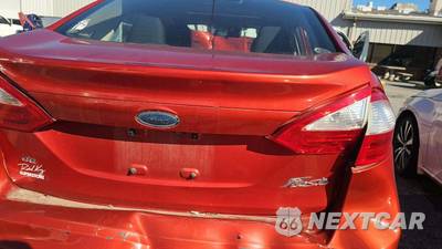 2018 Ford Fiesta SE Sedan - zdjęcie 27 z 46 - miniatura