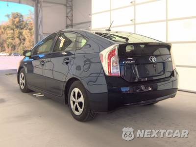 2013 Toyota Prius Four - zdjęcie 6 z 34 - miniatura