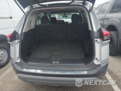 2023 Nissan Rogue SV - zdjęcie 23 z 29 - miniatura