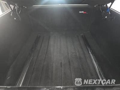 2003 Chevrolet SSR Regular Cab Short Bed - zdjęcie 15 z 17 - miniatura