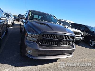 2017 Ram 1500 Night Crew Cab Medium Bed - zdjęcie 2 z 41 - miniatura