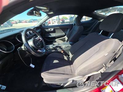 2022 Ford Mustang EcoBoost Coupe - zdjęcie 7 z 29 - miniatura