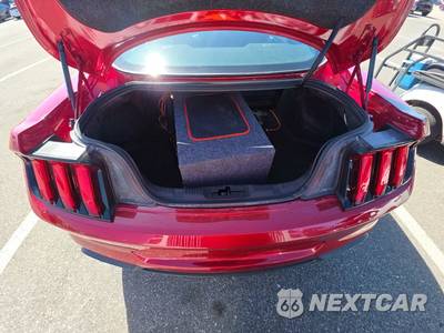 2022 Ford Mustang EcoBoost Coupe - zdjęcie 16 z 29 - miniatura