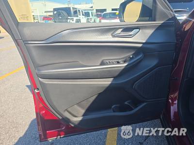 2023 Jeep Grand Cherokee Laredo - zdjęcie 9 z 32 - miniatura