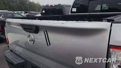 2019 Nissan TITAN XD PRO-4X Crew Cab Medium Bed - zdjęcie 22 z 32 - miniatura