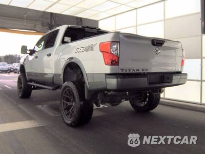 2019 Nissan TITAN XD PRO-4X Crew Cab Medium Bed - zdjęcie 6 z 32 - miniatura