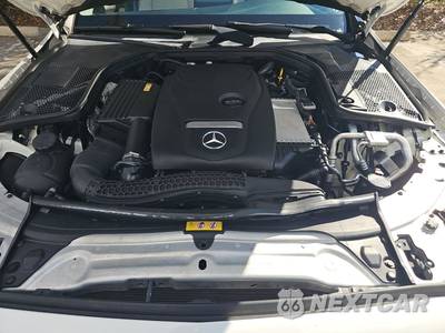 2017 Mercedes-Benz C 300 Sedan - zdjęcie 15 z 18 - miniatura