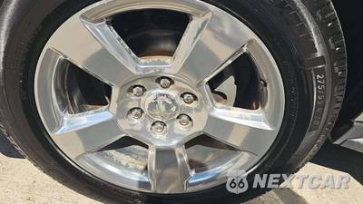 2017 Chevrolet Suburban 1500 LT 1LT - zdjęcie 22 z 23 - miniatura
