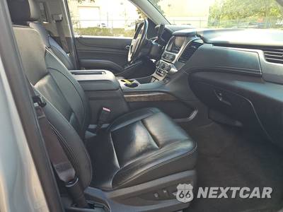 2017 Chevrolet Suburban 1500 LT 1LT - zdjęcie 8 z 23 - miniatura