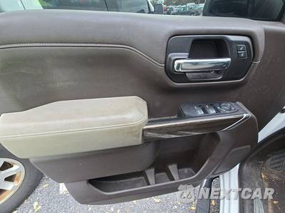 2020 Chevrolet Silverado 1500 LT Crew Cab Short Bed 1LT - zdjęcie 9 z 32 - miniatura
