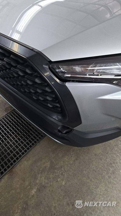 2025 Toyota Corolla Cross LE - zdjęcie 38 z 40 - miniatura