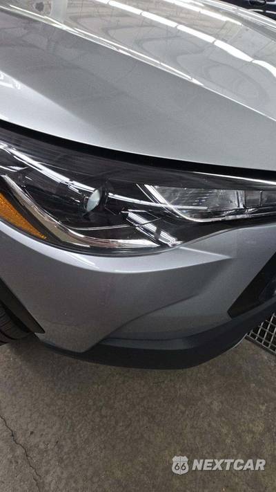 2025 Toyota Corolla Cross LE - zdjęcie 34 z 40 - miniatura