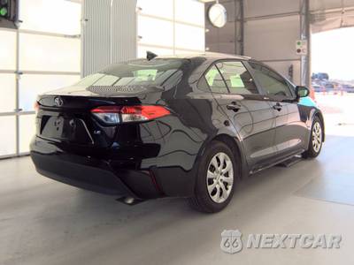 2026 Toyota Corolla LE Sedan - zdjęcie 4 z 27 - miniatura