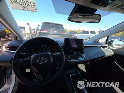 2025 Toyota Corolla LE Sedan - zdjęcie 11 z 25 - miniatura