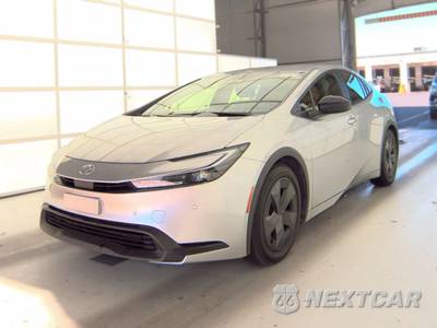 2026 Toyota Prius LE - zdjęcie 1 z 27 - miniatura