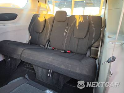 2023 Chrysler Voyager LX 121.6" WB - zdjęcie 14 z 37 - miniatura