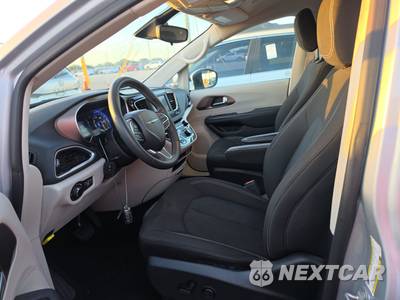 2023 Chrysler Voyager LX 121.6" WB - zdjęcie 7 z 37 - miniatura