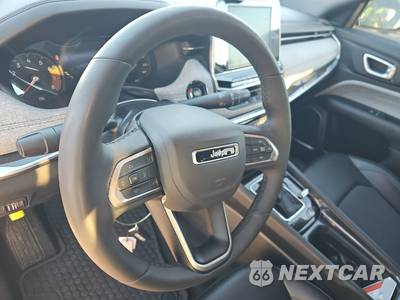 2025 Jeep Compass Latitude - zdjęcie 10 z 23 - miniatura