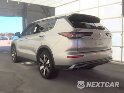 2025 Mitsubishi Outlander SE - zdjęcie 6 z 22 - miniatura