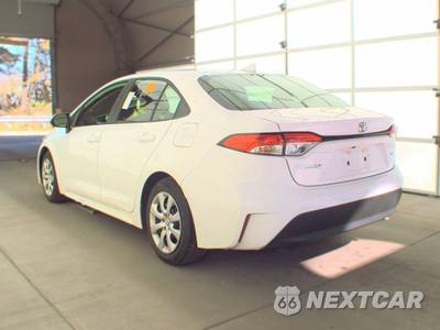 2026 Toyota Corolla LE Sedan - zdjęcie 6 z 20 - miniatura