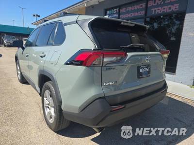 2019 Toyota RAV4 XLE - zdjęcie 6 z 21 - miniatura