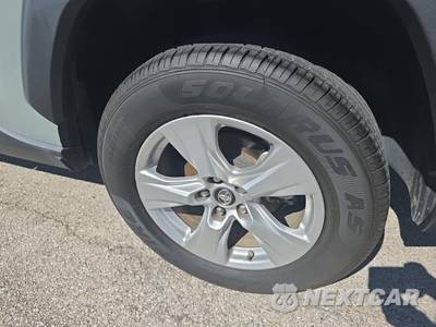 2019 Toyota RAV4 XLE - zdjęcie 11 z 21 - miniatura