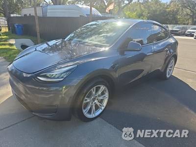 2020 Tesla Model Y Long Range - zdjęcie 1 z 21 - miniatura