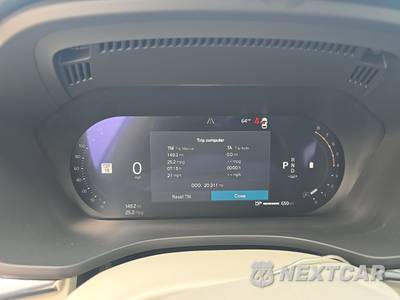 2026 Volvo XC60 B5 Ultra - zdjęcie 12 z 25 - miniatura