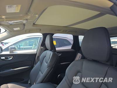 2026 Volvo XC60 B5 Ultra - zdjęcie 18 z 21 - miniatura