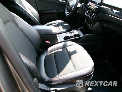2025 Ford Escape ST-Line - zdjęcie 20 z 27 - miniatura