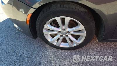 2015 Chrysler 200 Limited - zdjęcie 28 z 28 - miniatura